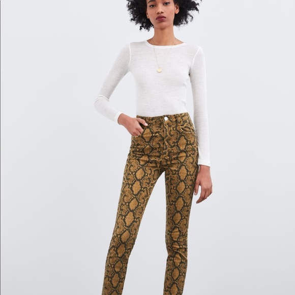Zara snake skinny jeans, flash sale last one - Picture 6 of 8